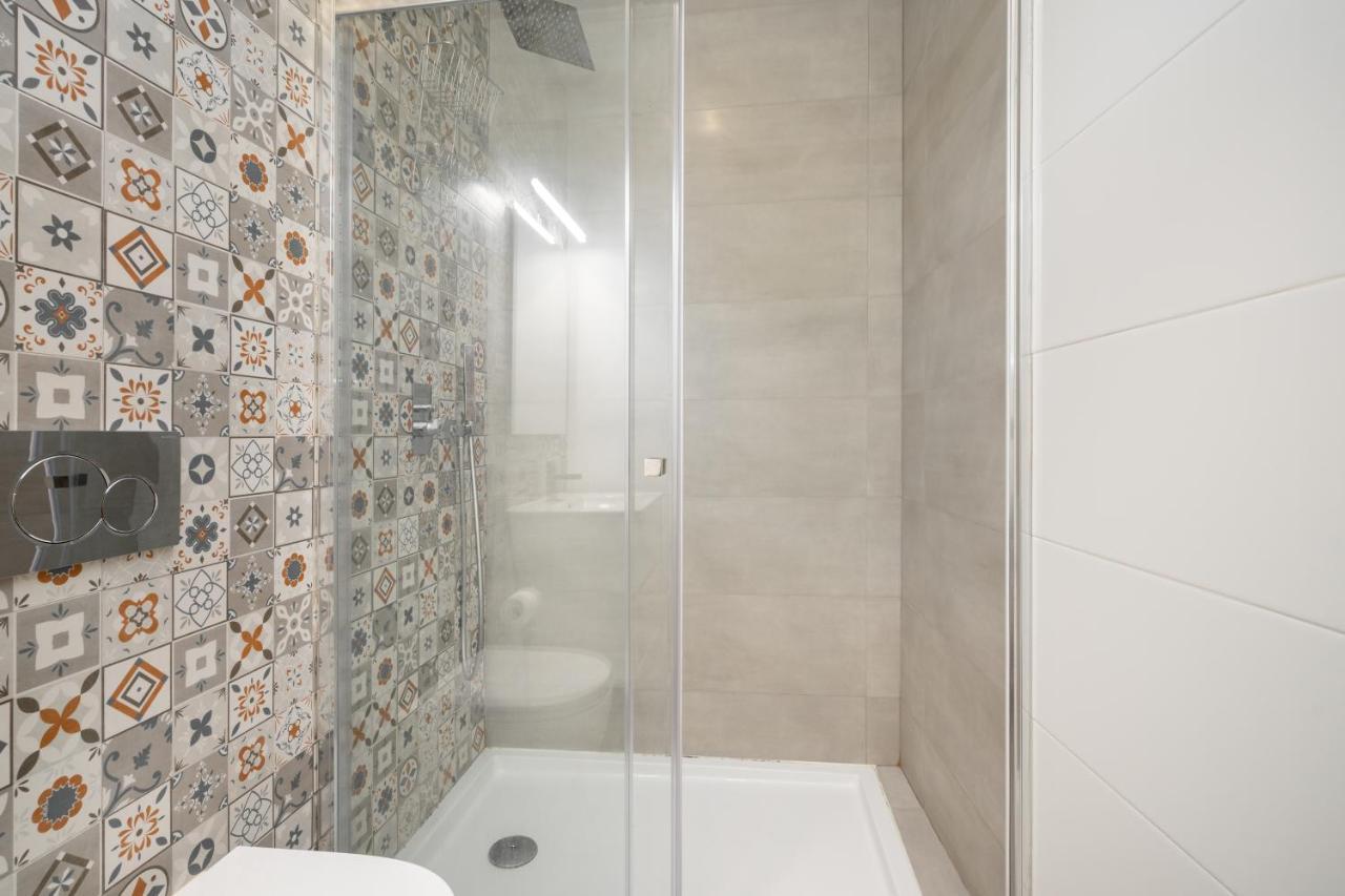 Whome Intendente Modern 1-bed W/ Lift & Ac In Notch Location Appartement Lisboa